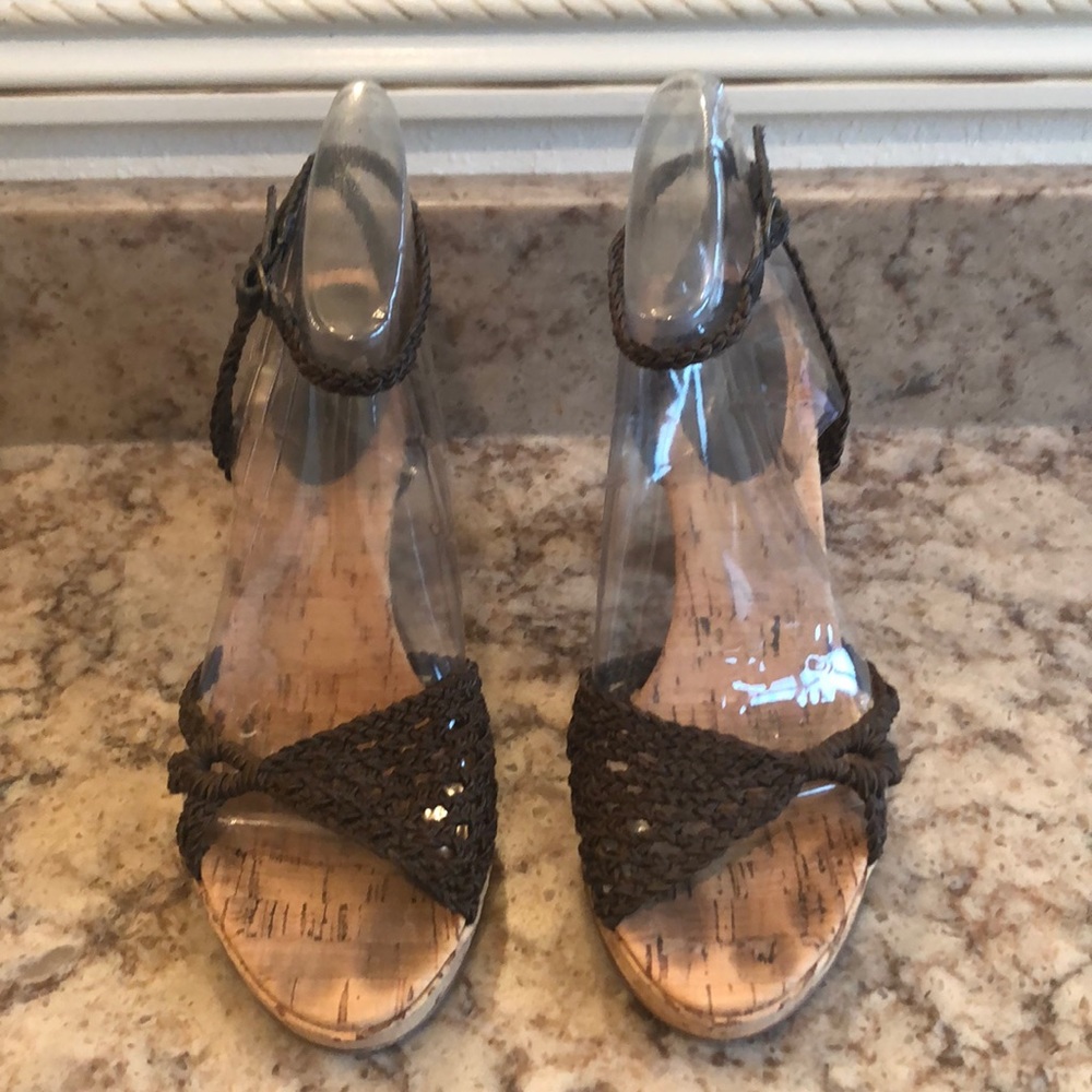 Ann Taylor Loft Crocheted Heel